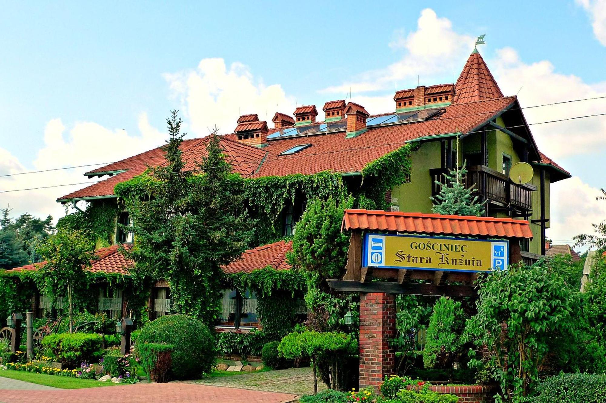 Gosciniec Stara Kuznia Hotel Debska Kuznia Exterior photo